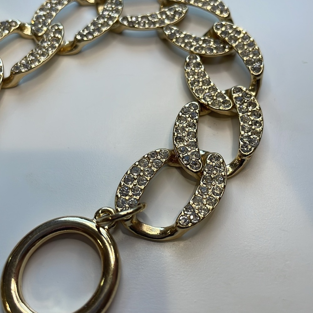 Bracelet- gold tone hardware with crystals and toggle clasp NWOT - Picture 2 of 4